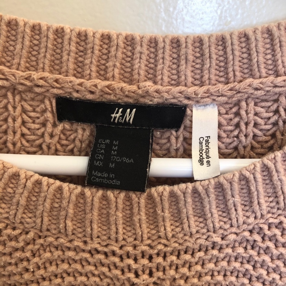 Cropped Knit Sweater - Picture 3 of 5